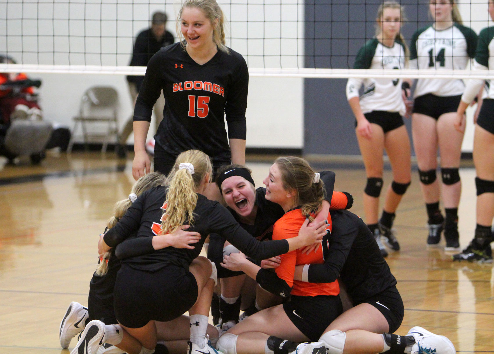 Osceola at Bloomer volleyball 10-20-18